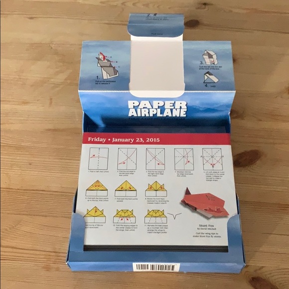 Paper Airplane Fold-a-Day 2015 - Picture 3 of 4